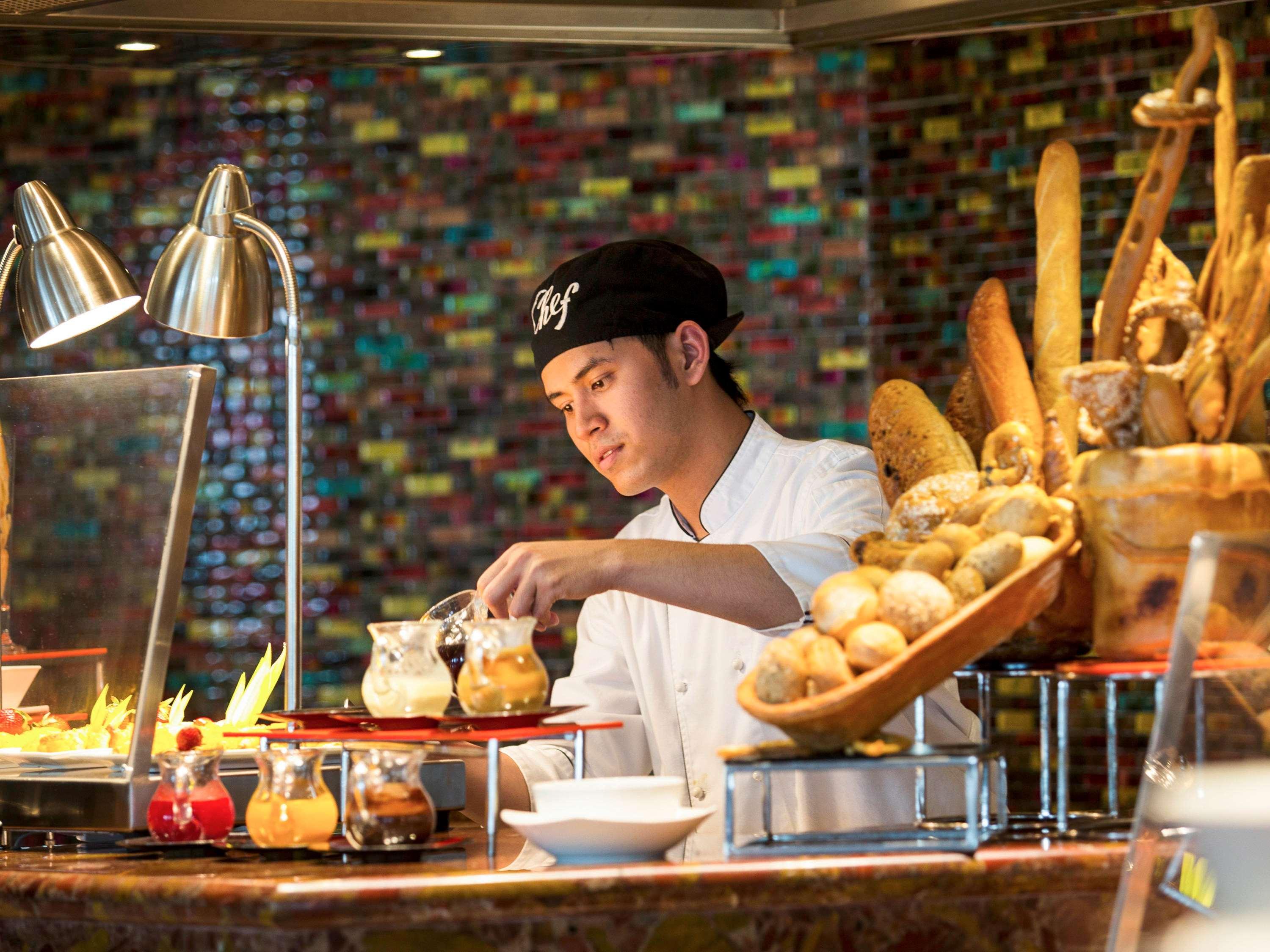 Novotel Tangerang Eksteriør billede