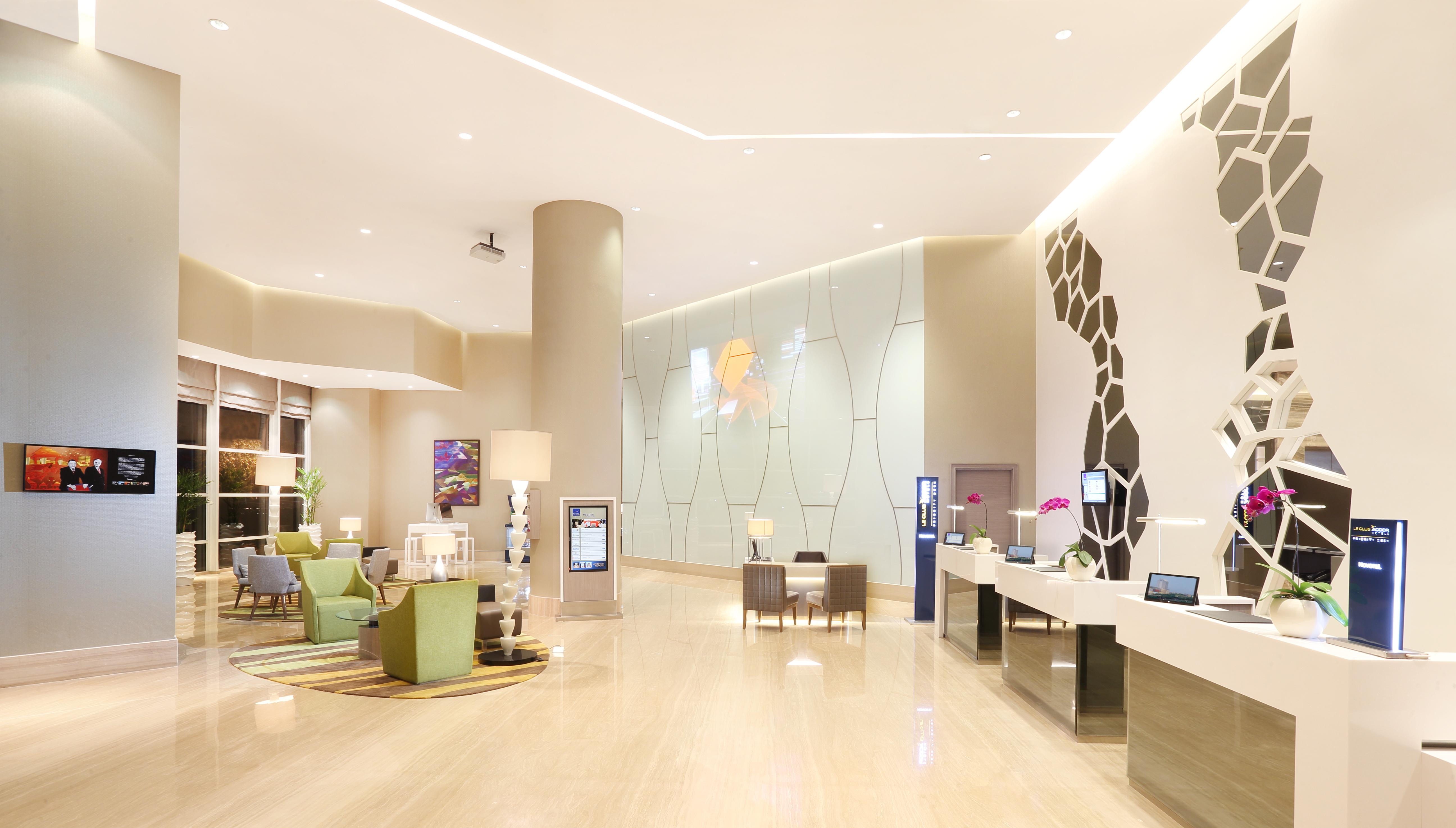 Novotel Tangerang Eksteriør billede