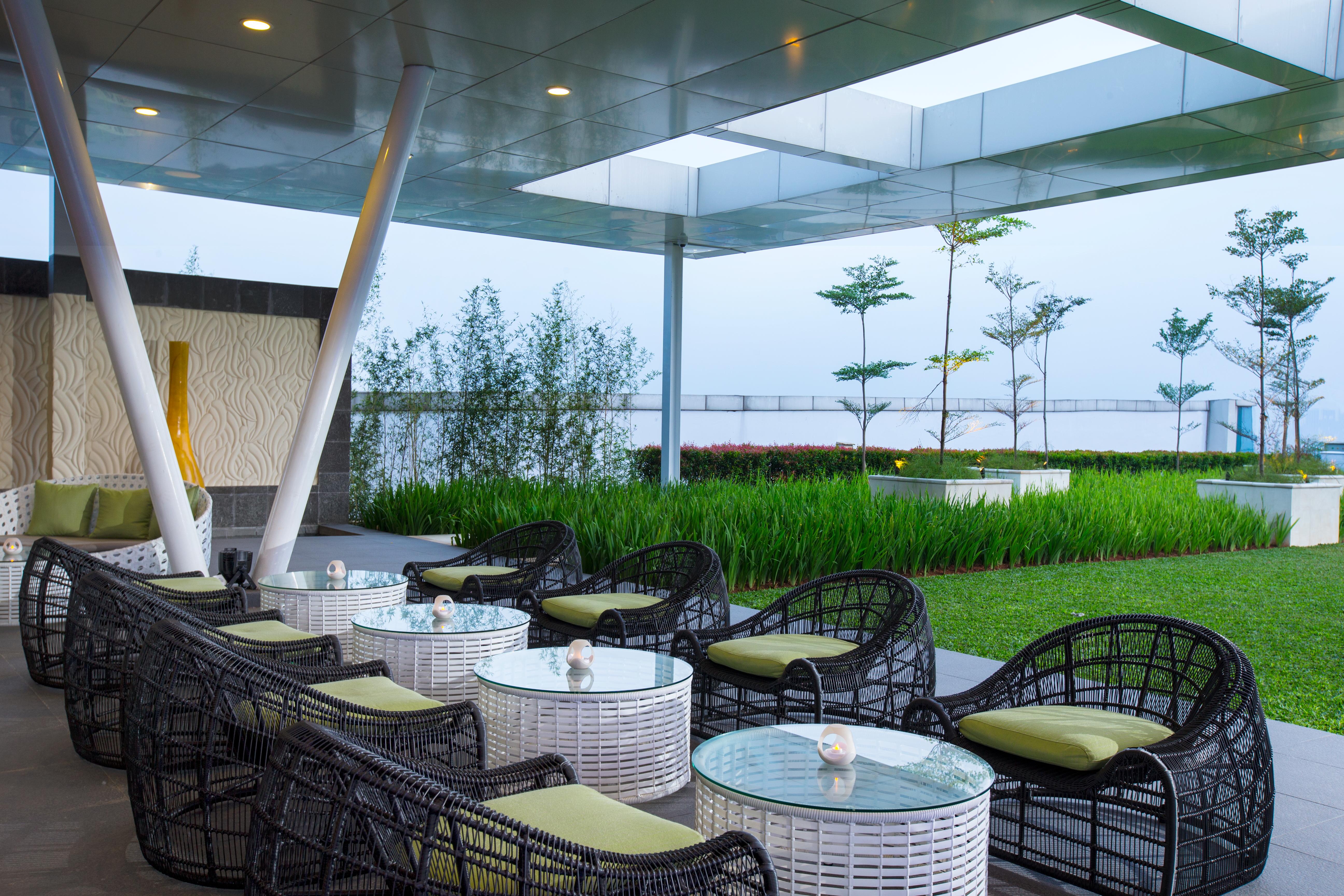 Novotel Tangerang Eksteriør billede