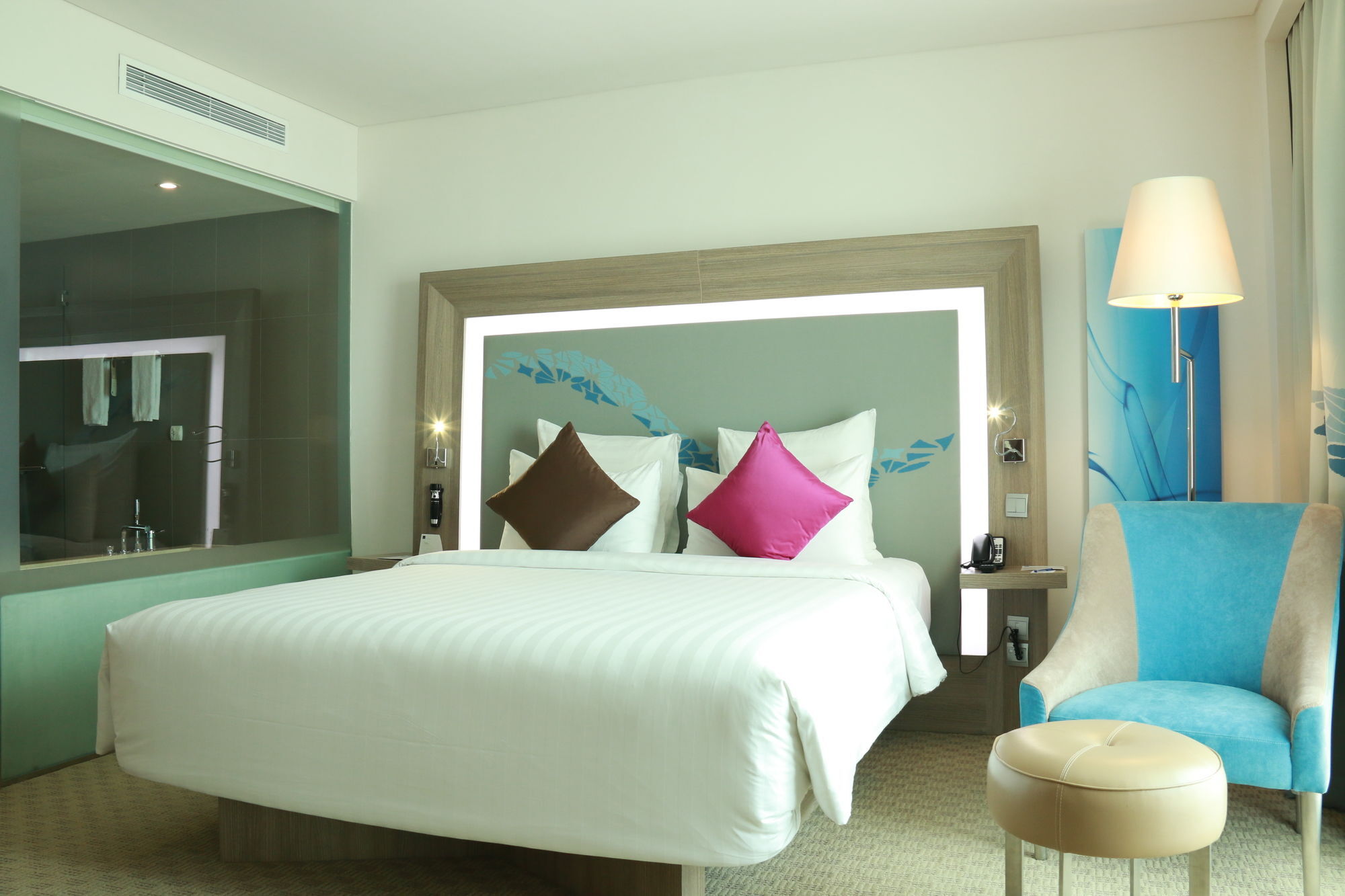 Novotel Tangerang Eksteriør billede