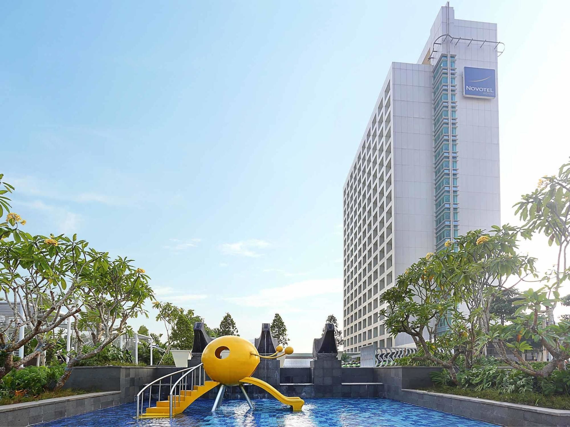 Novotel Tangerang Eksteriør billede