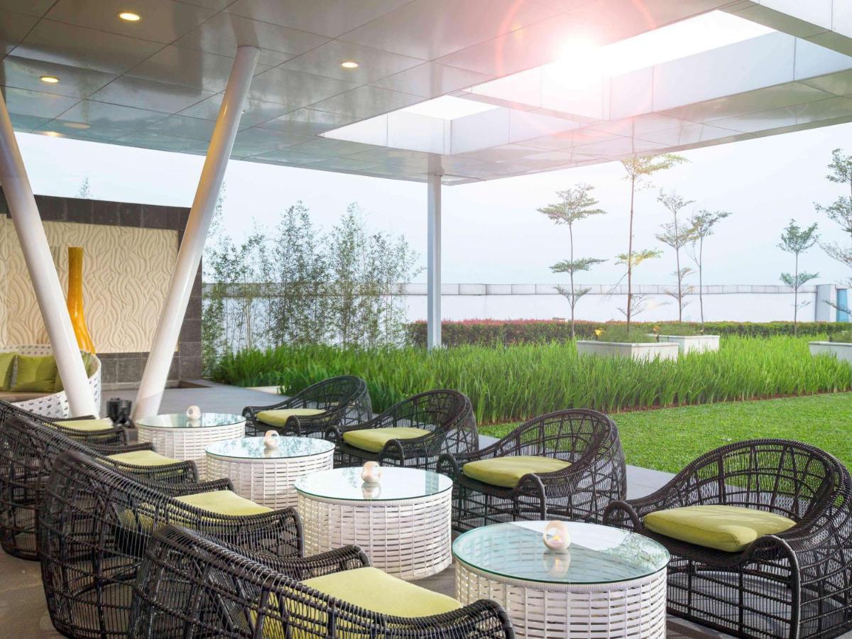 Novotel Tangerang Eksteriør billede